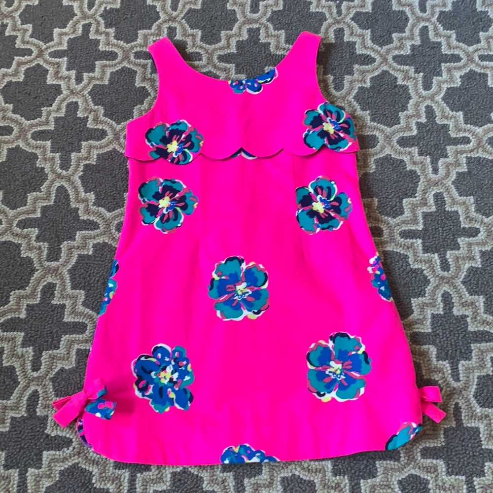 Lilly Pulitzer size 5 dress. Bright pink floral.